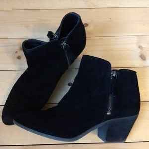 Frye Judith Zip Suede Black Booties
